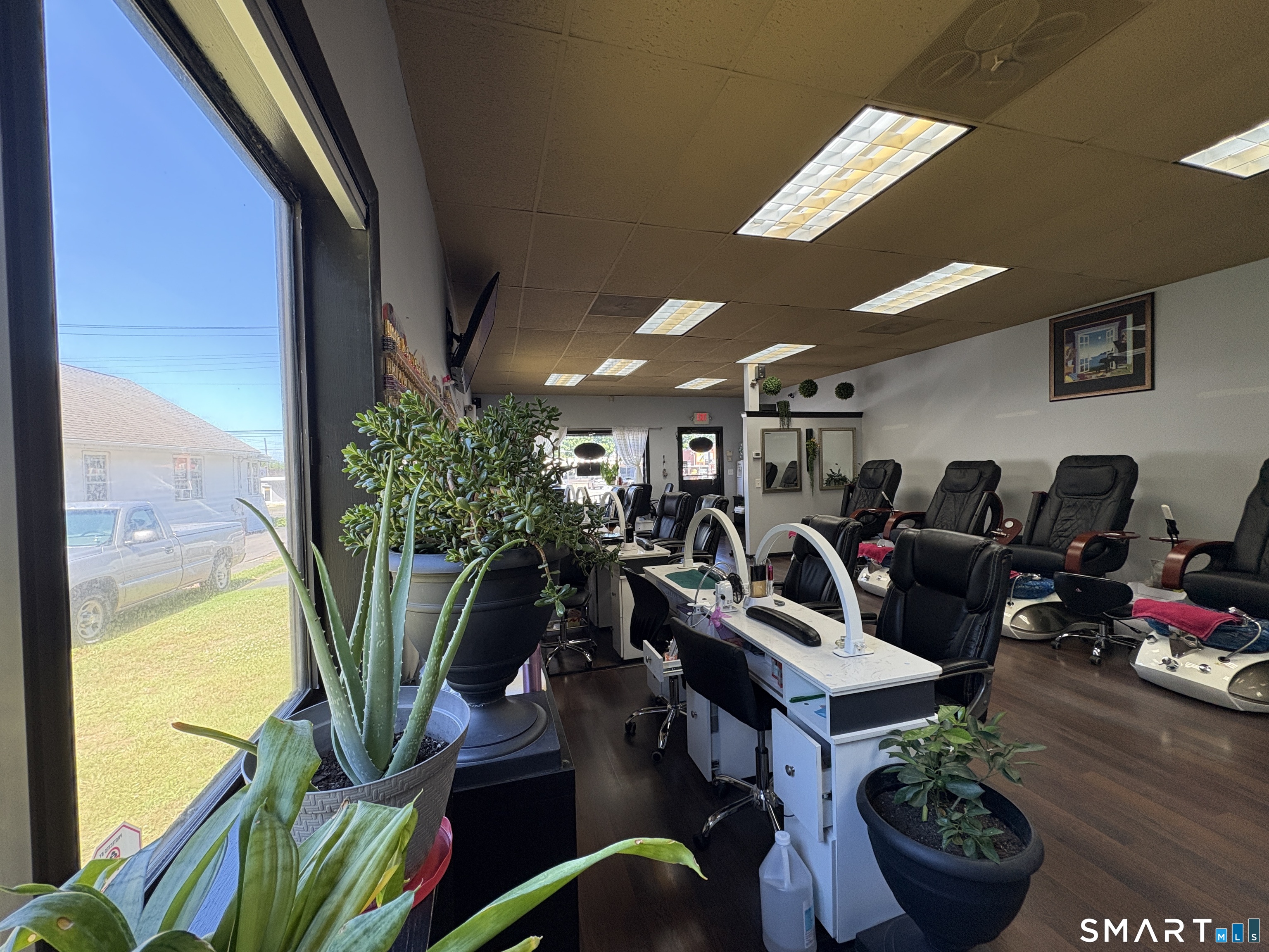127 Middletown Avenue North Haven CT 06473