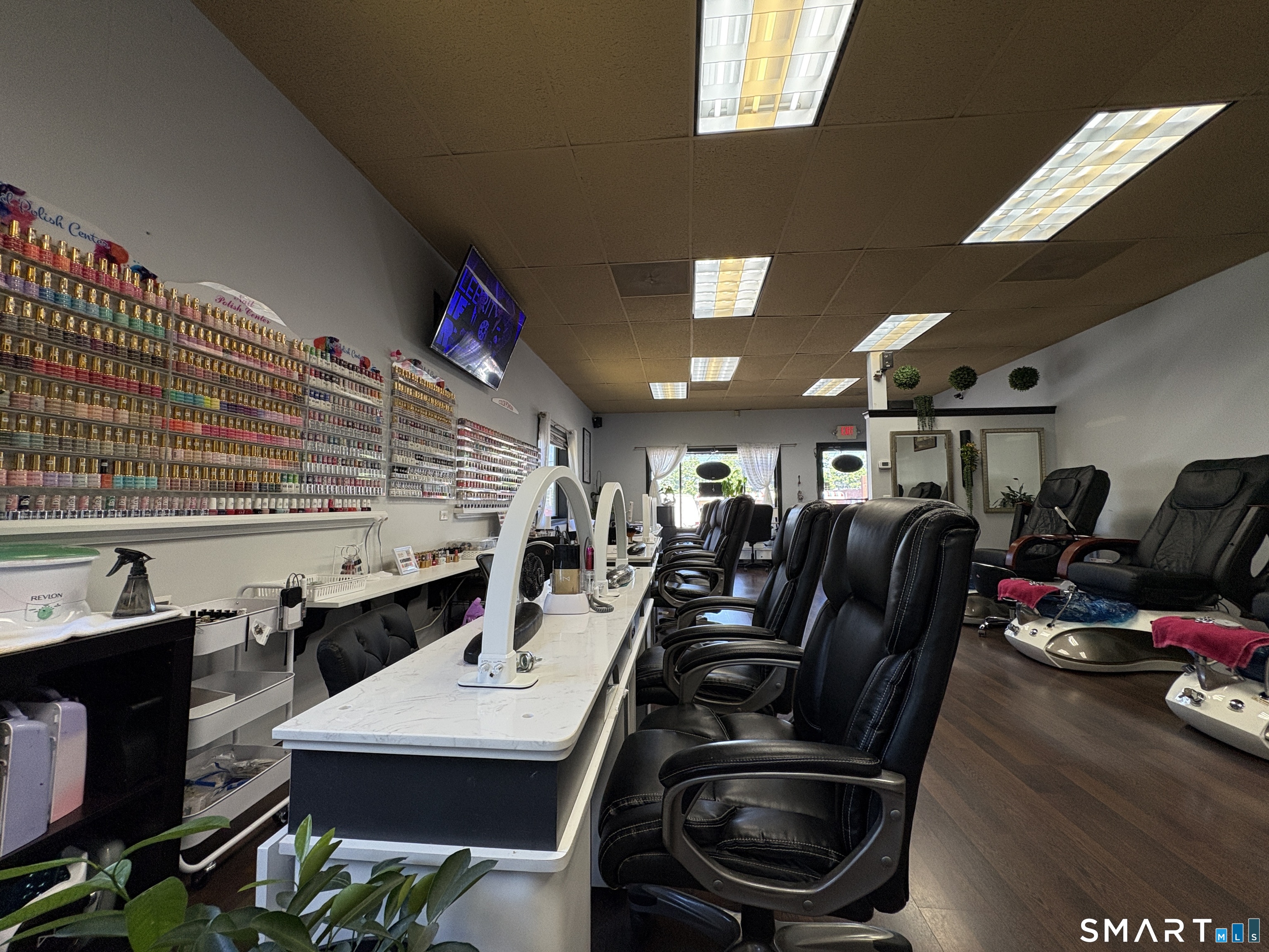 127 Middletown Avenue North Haven CT 06473