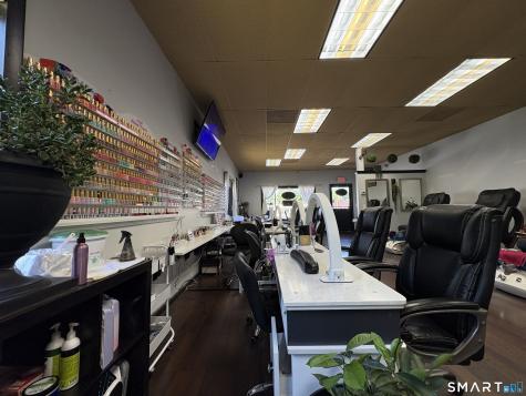 127 Middletown Avenue North Haven CT 06473