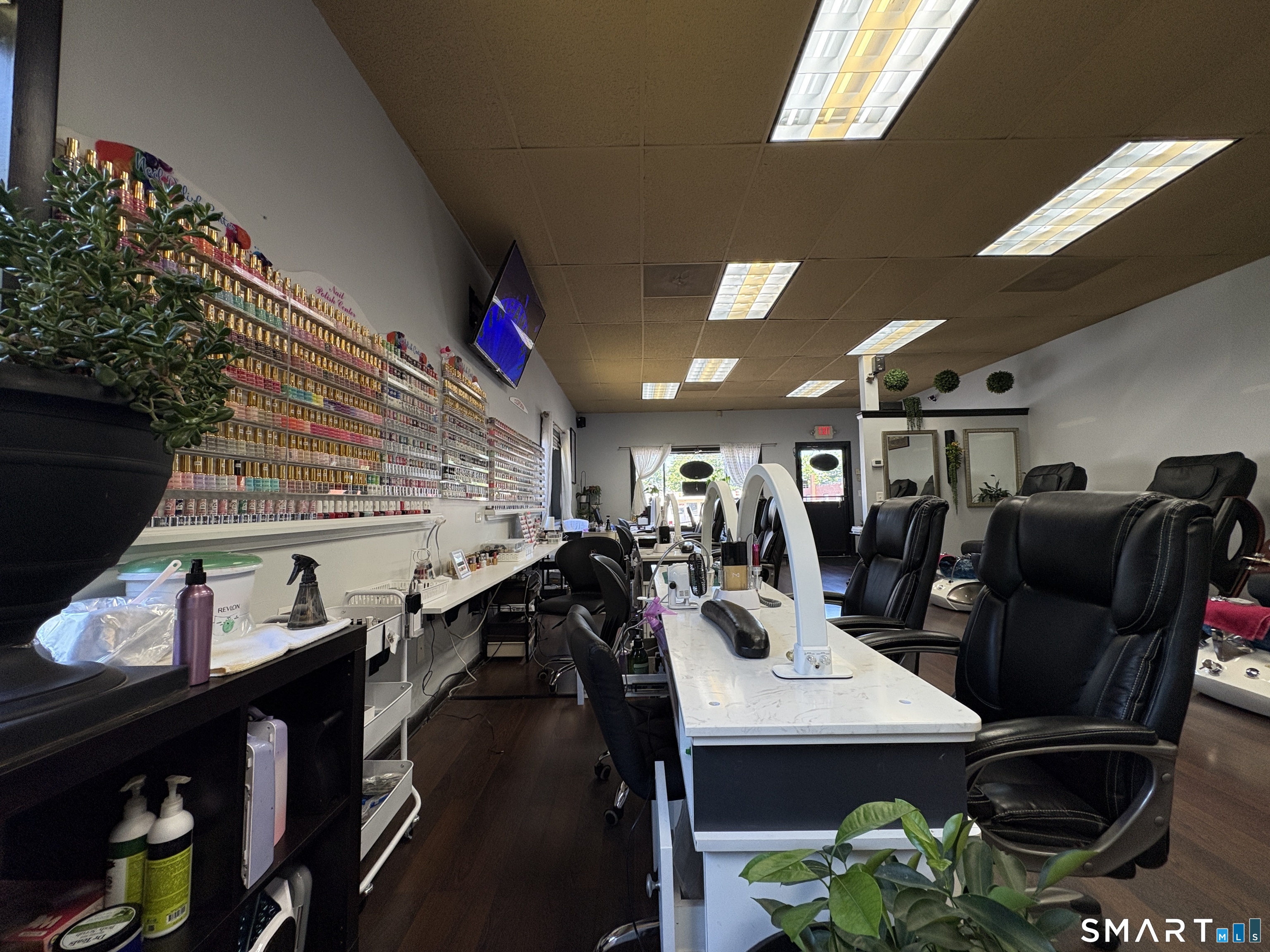 127 Middletown Avenue North Haven CT 06473