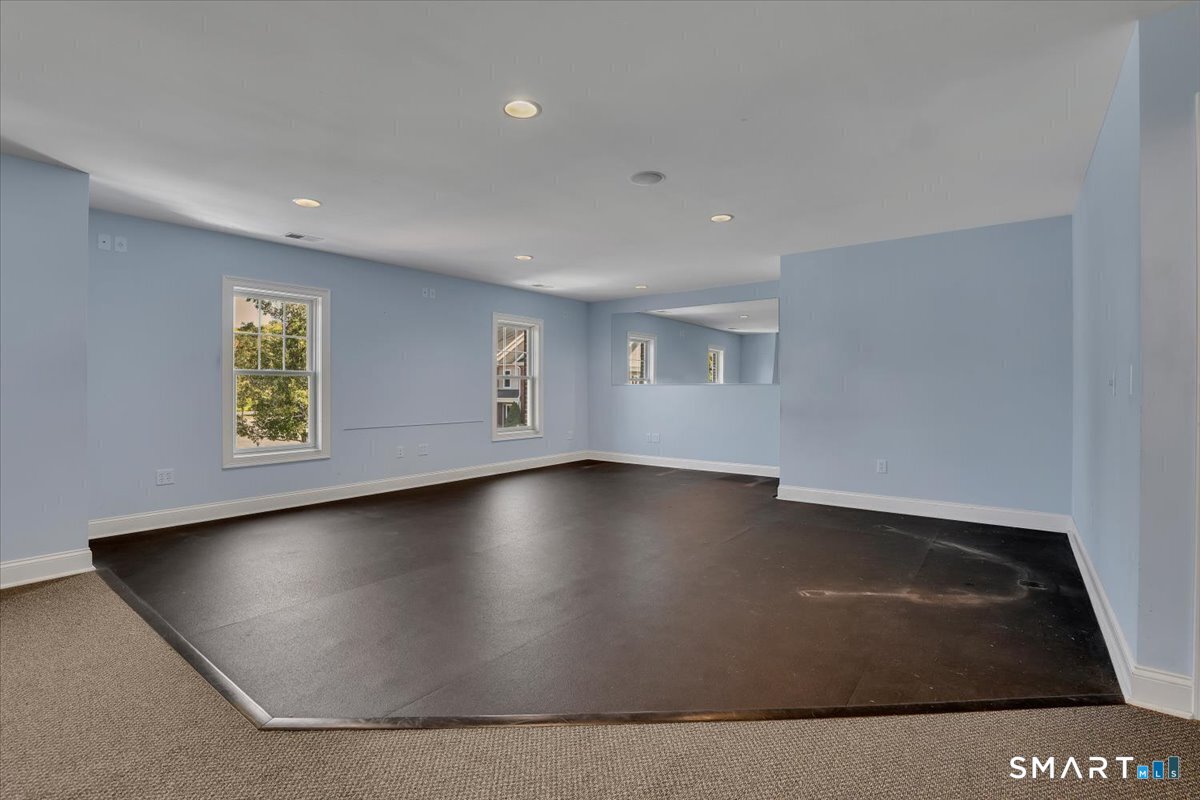 225 Oakland Road South Windsor CT 06074