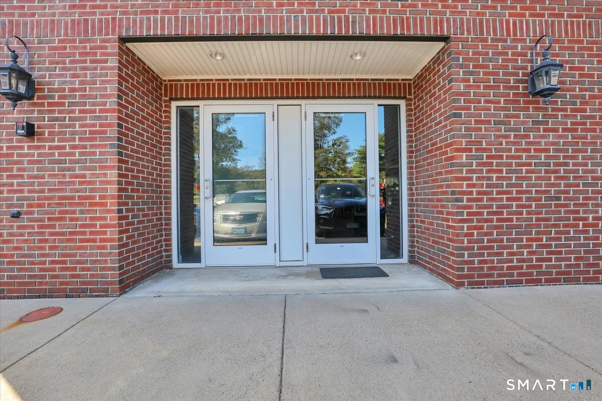 225 Oakland Road South Windsor CT 06074