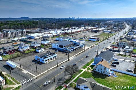 1635 Dixwell Avenue Hamden CT 06514