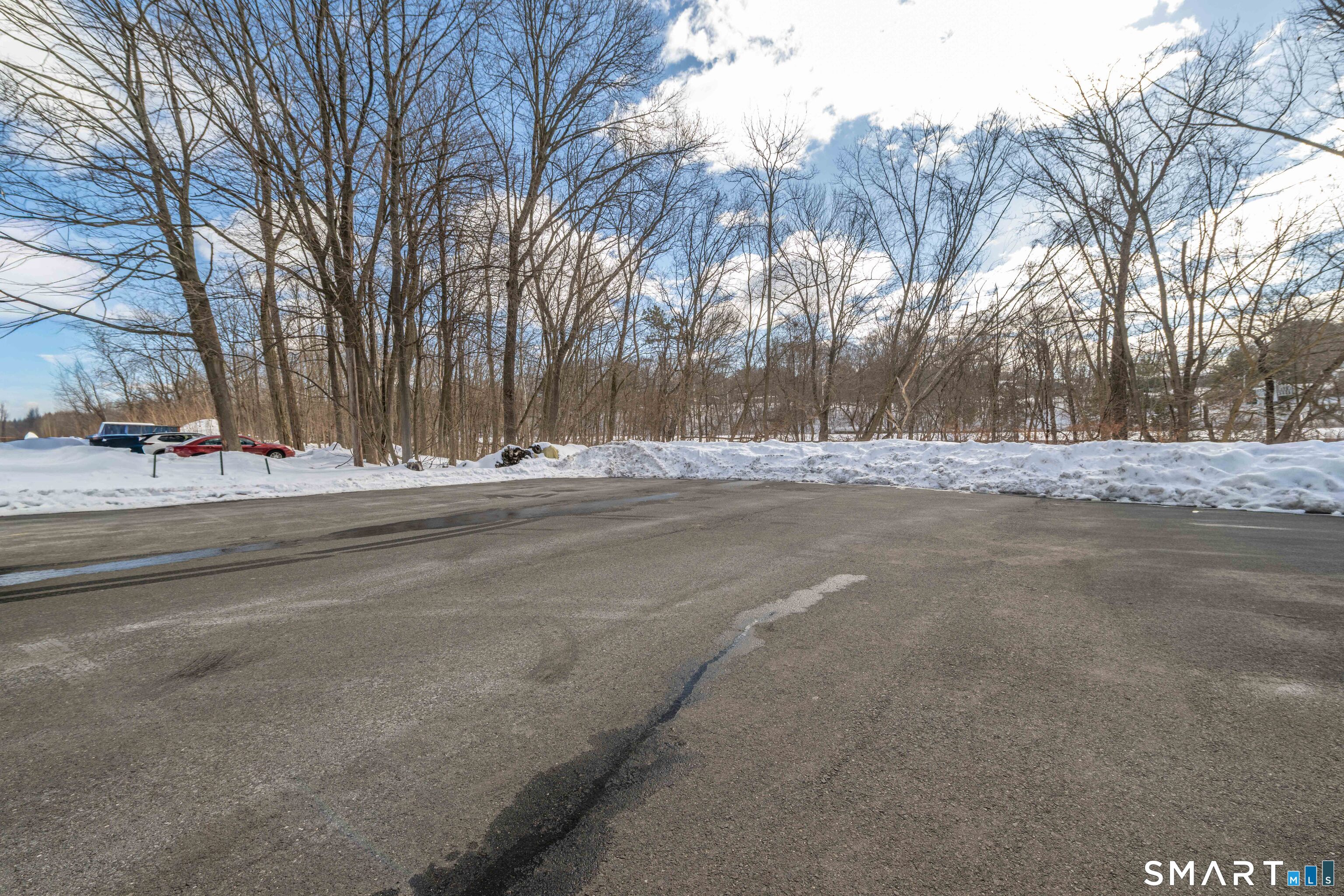 378 Hartford Road Manchester CT 06040