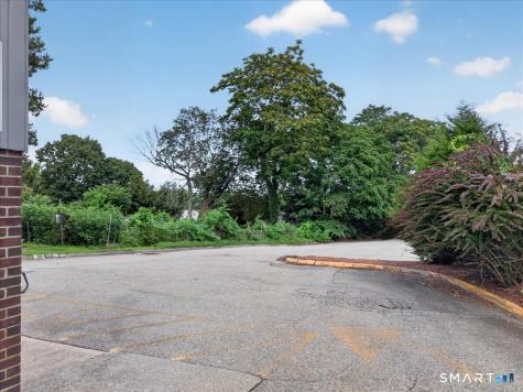 268 Montauk Avenue New London CT 06320