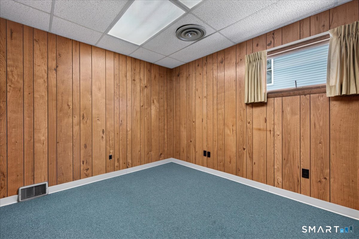 268 Montauk Avenue New London CT 06320