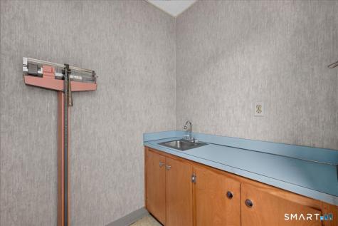 268 Montauk Avenue New London CT 06320