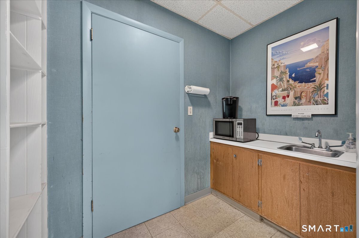 268 Montauk Avenue New London CT 06320