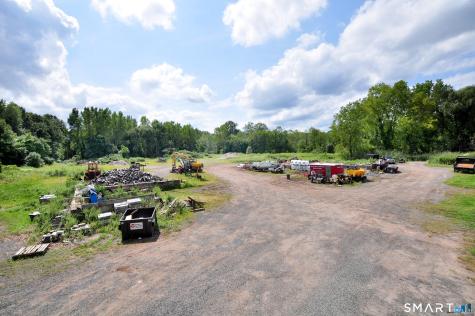 231-235T Dudley Town Road Windsor CT 06095
