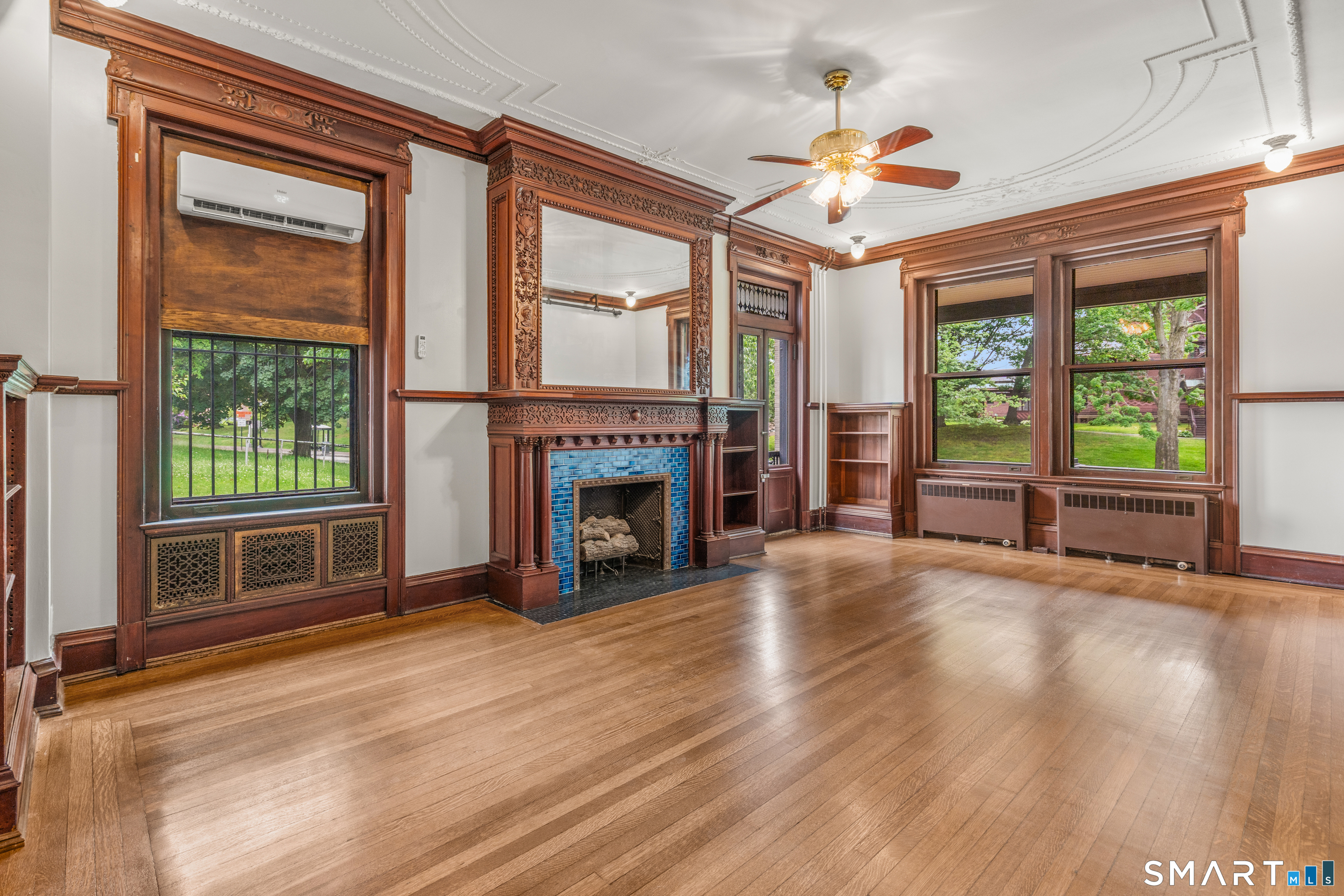 360 Farmington Avenue Hartford CT 06105