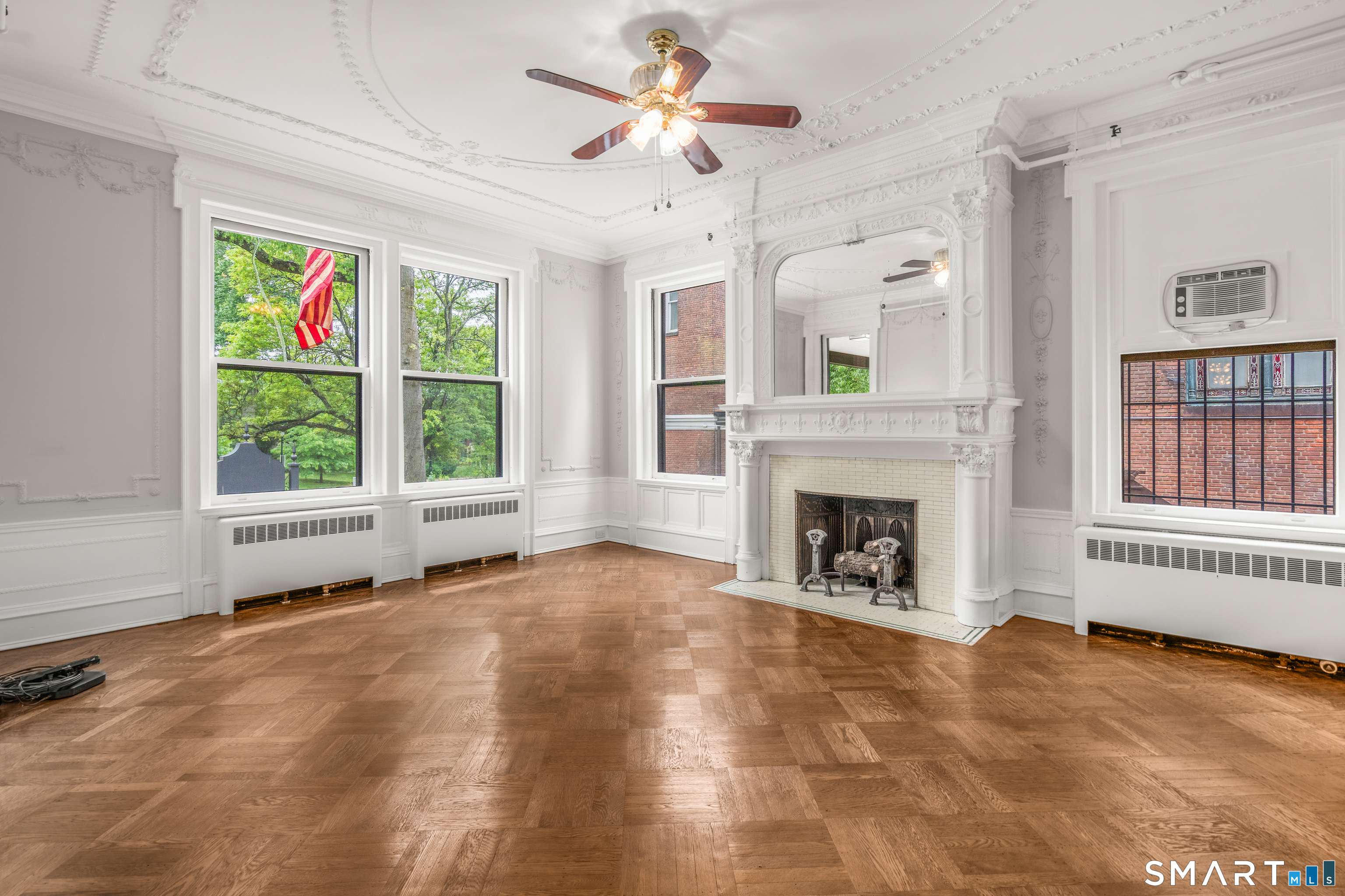 360 Farmington Avenue Hartford CT 06105