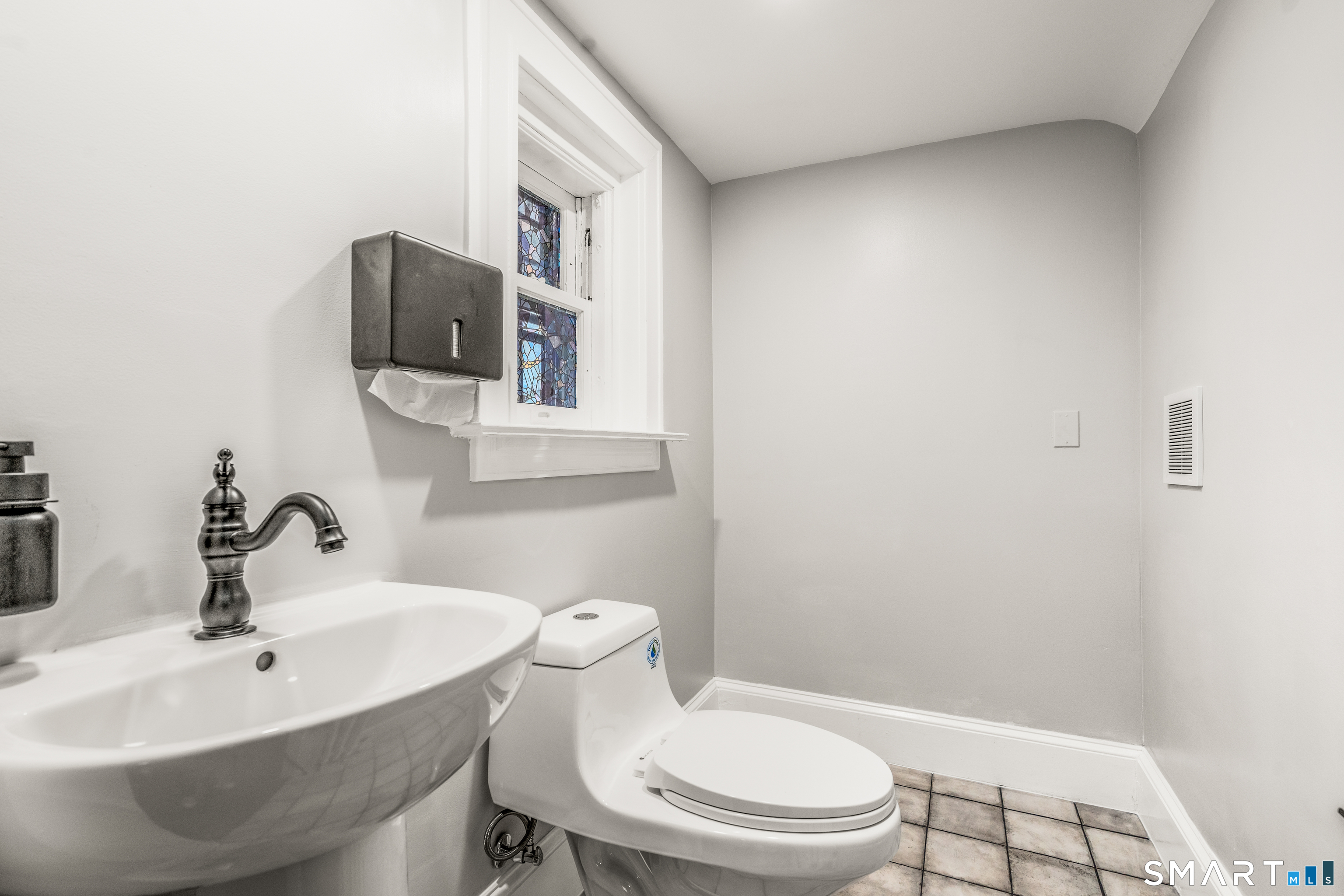 360 Farmington Avenue Hartford CT 06105