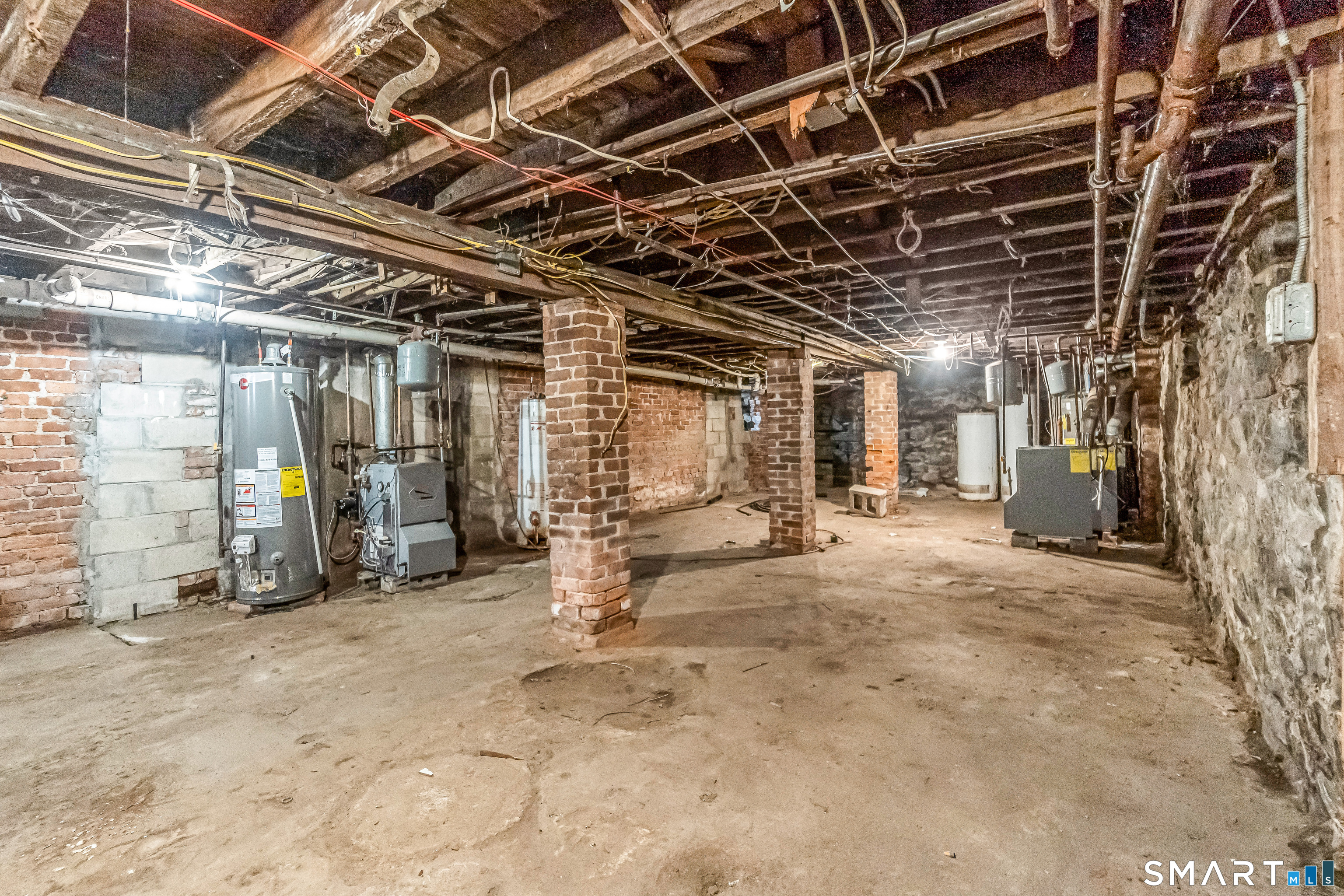 1322 Stratford Avenue Bridgeport CT 06607