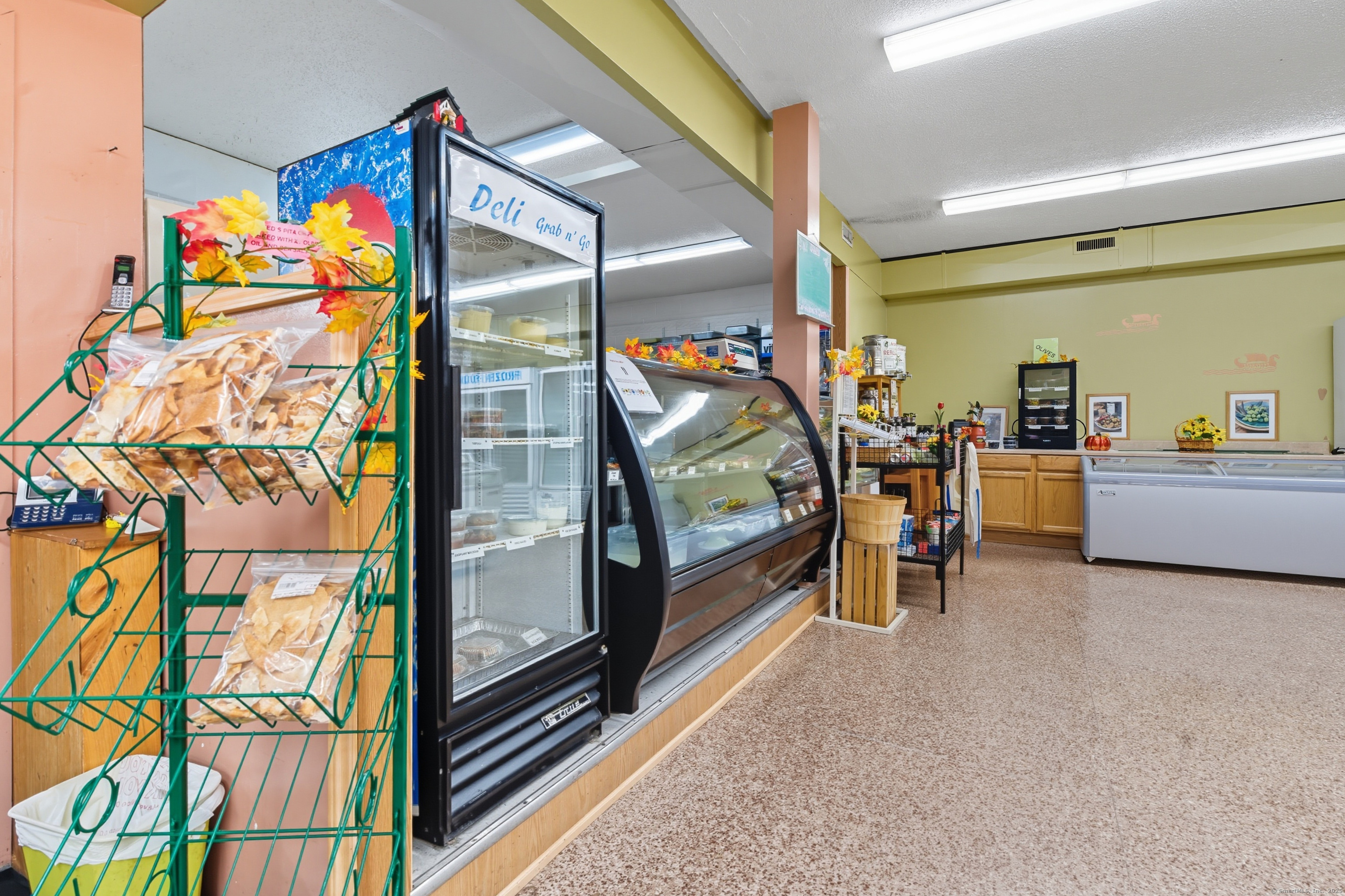 464 Ocean Avenue New London CT 06320