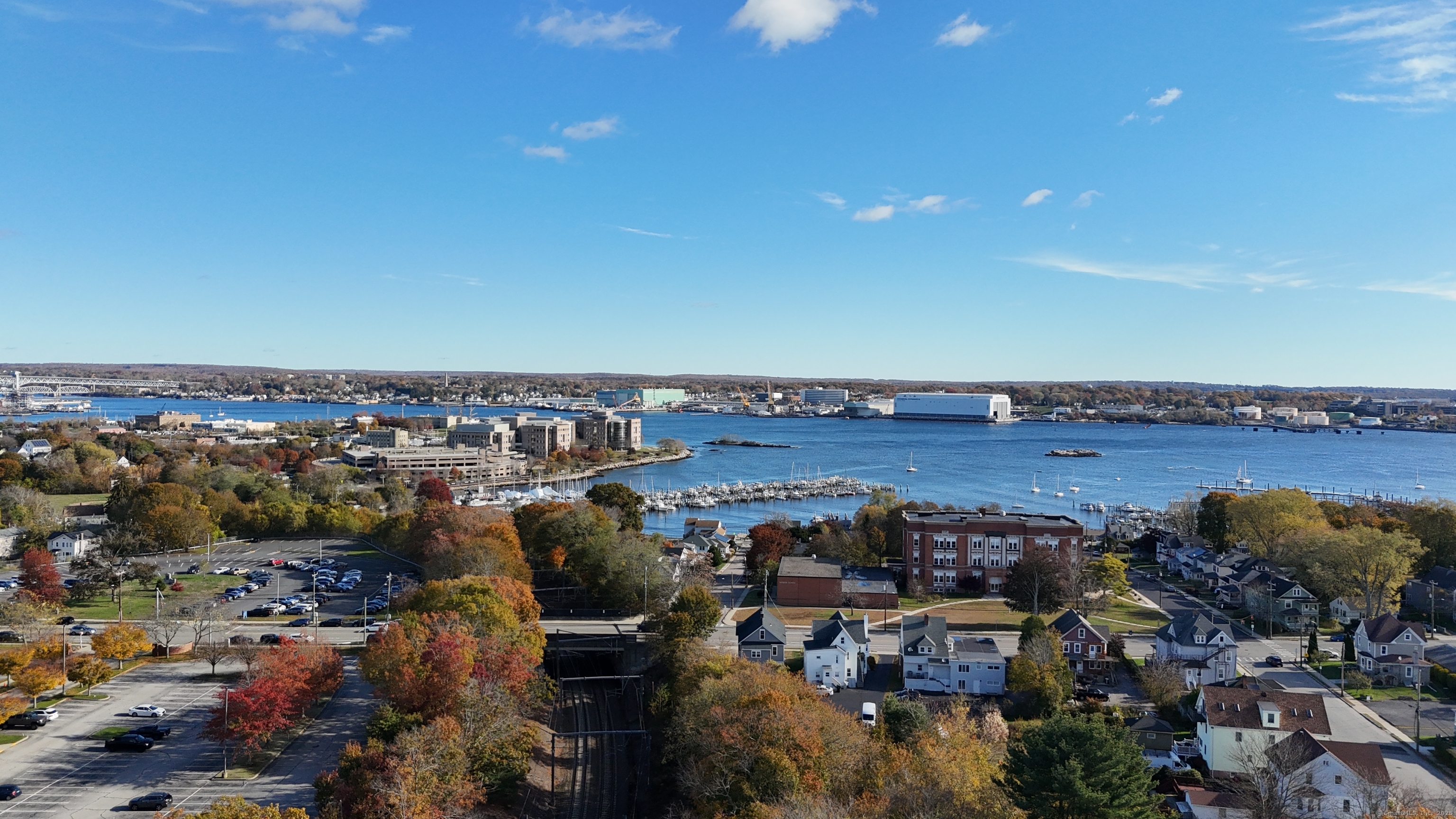 464 Ocean Avenue New London CT 06320