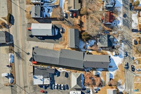 33 Boston Post Road Waterford CT 06385