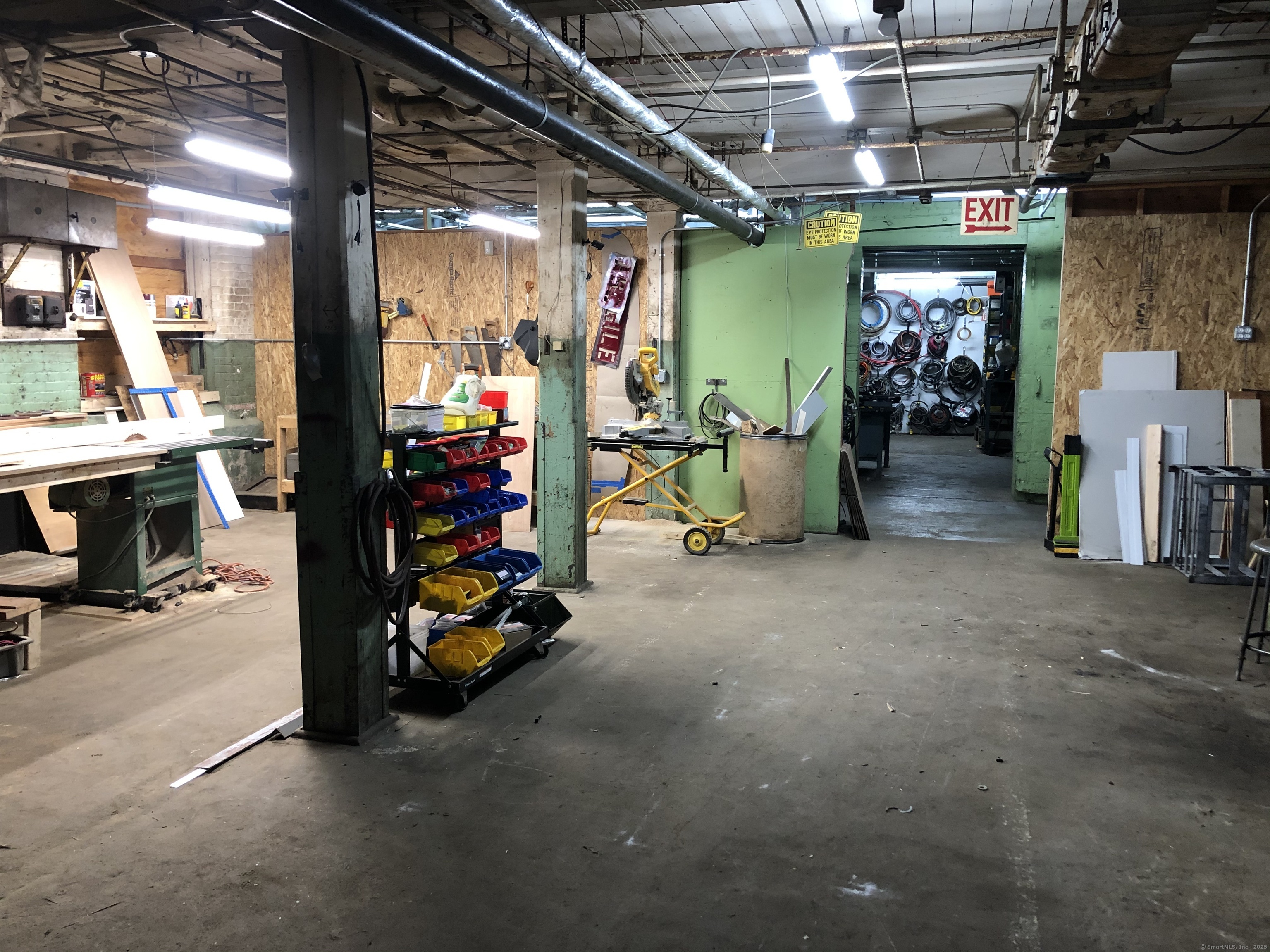15-N Washington Street Plainville CT 06062
