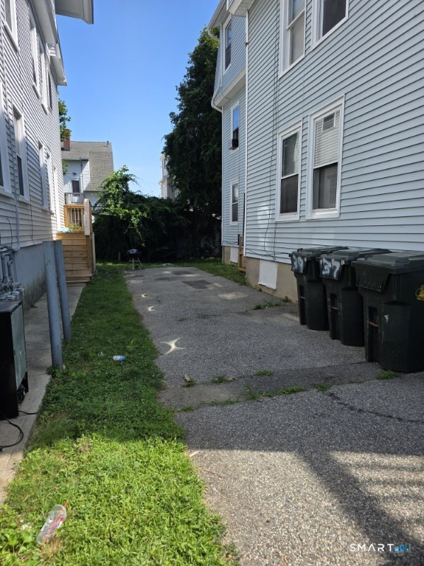35 Linden Street New London CT 06320