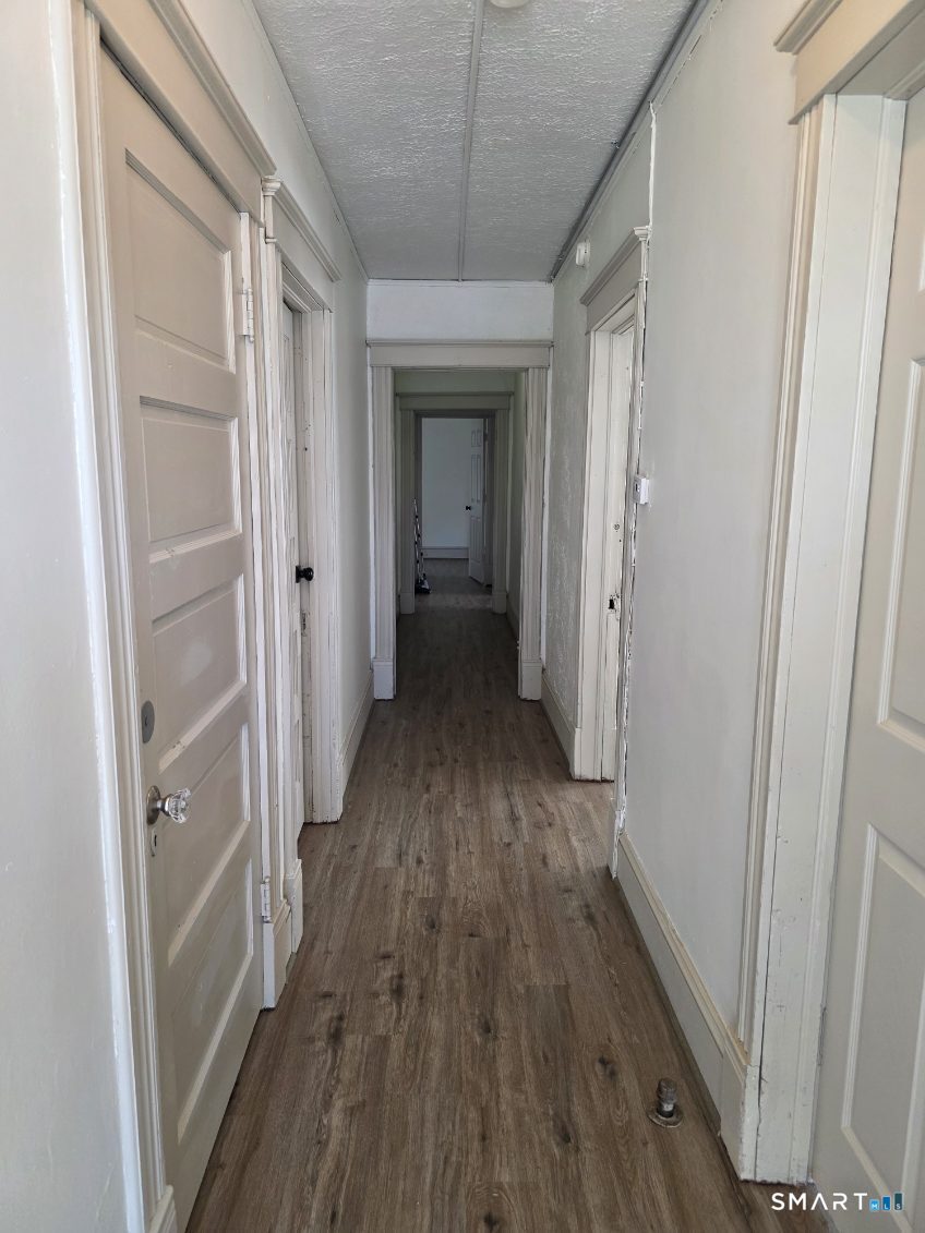 35 Linden Street New London CT 06320