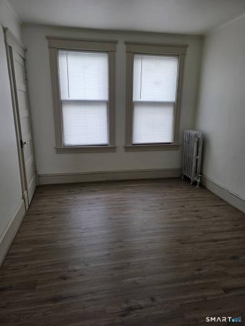 35 Linden Street New London CT 06320