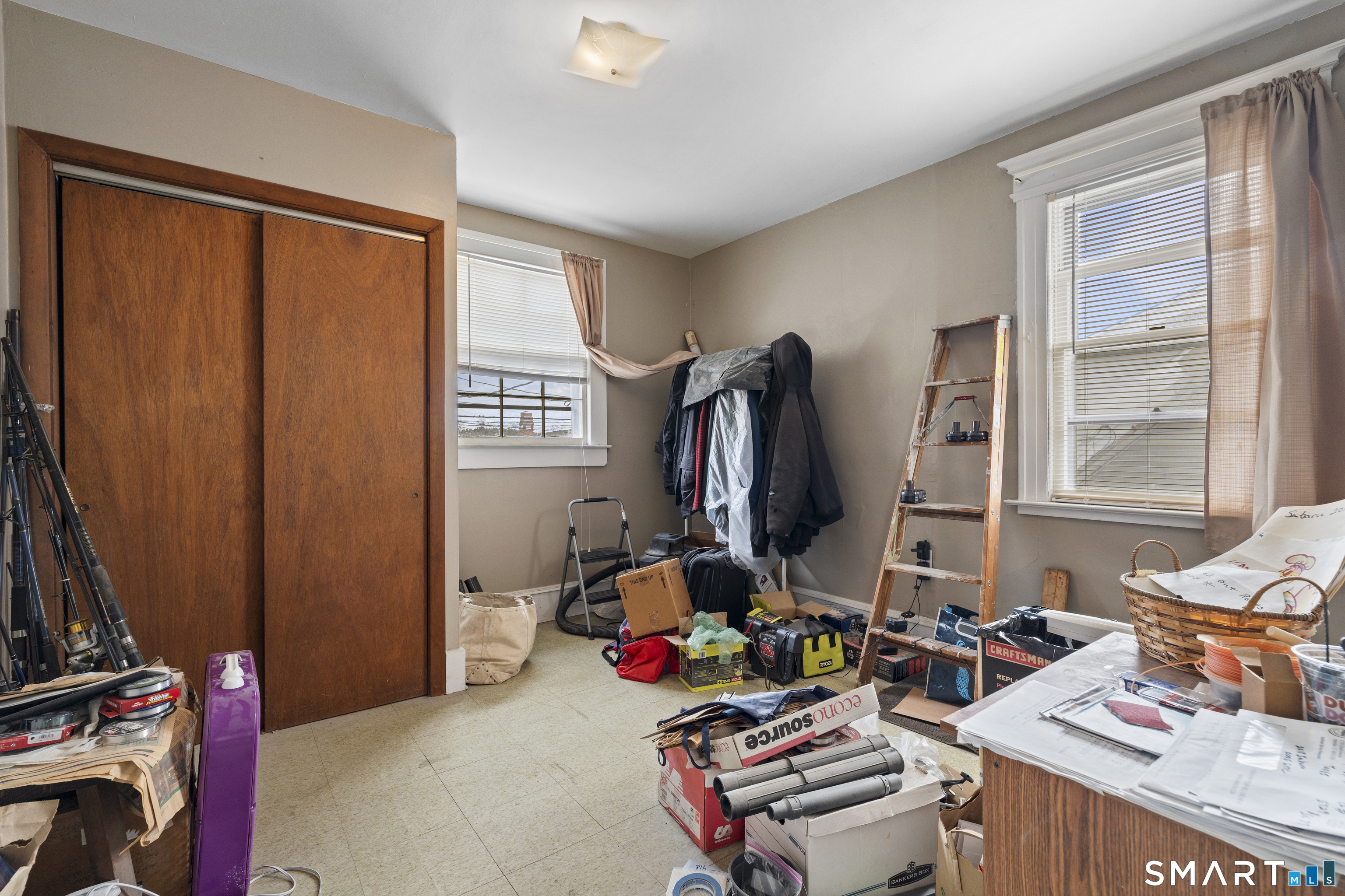 1422 Dixwell Avenue Hamden CT 06514