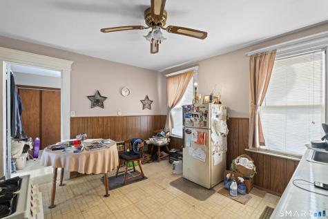 1422 Dixwell Avenue Hamden CT 06514