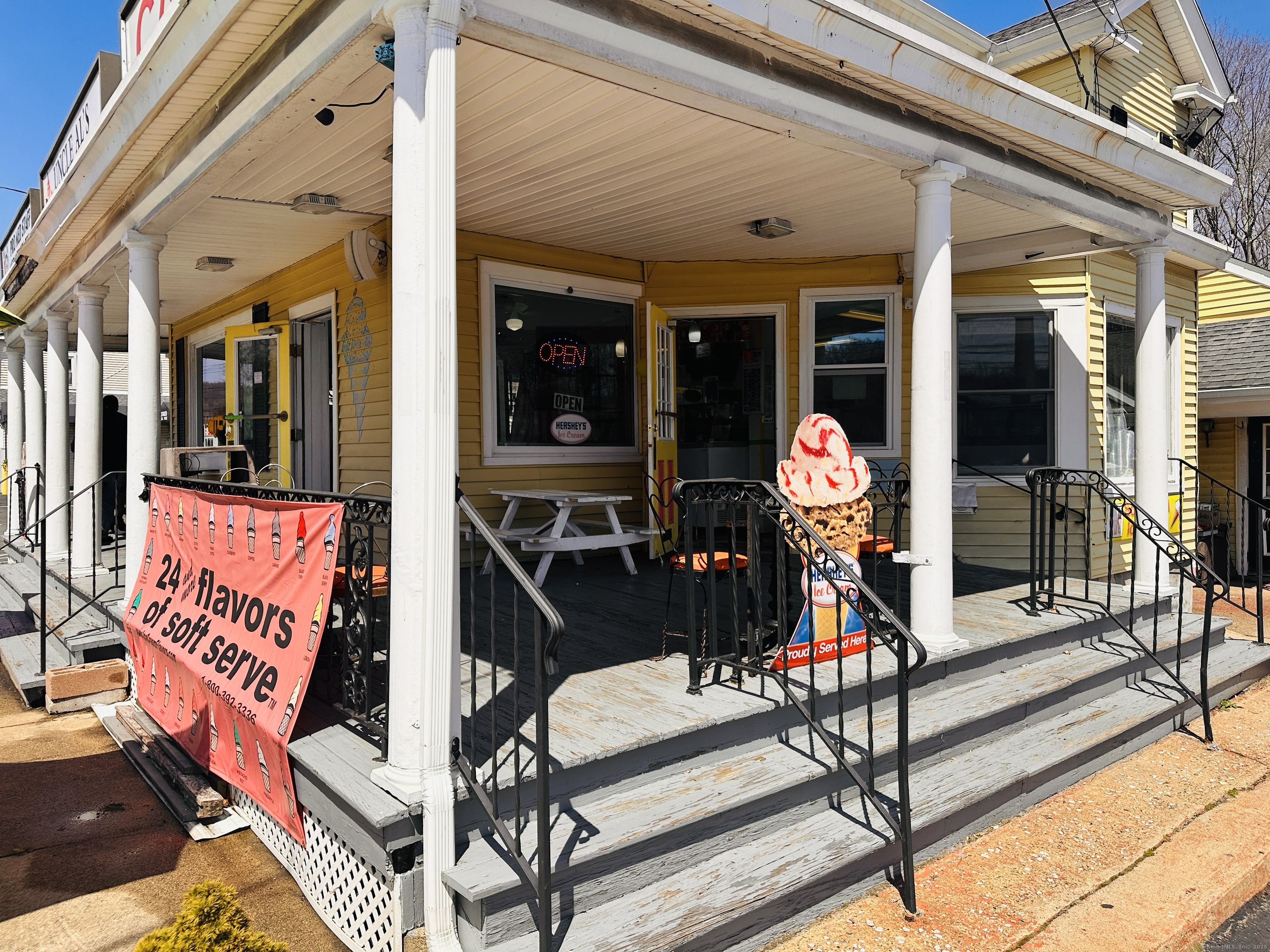 444 Main Street Monroe CT 06468