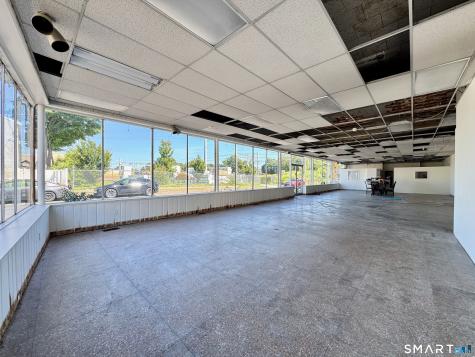 752 Washington Avenue West Haven CT 06516