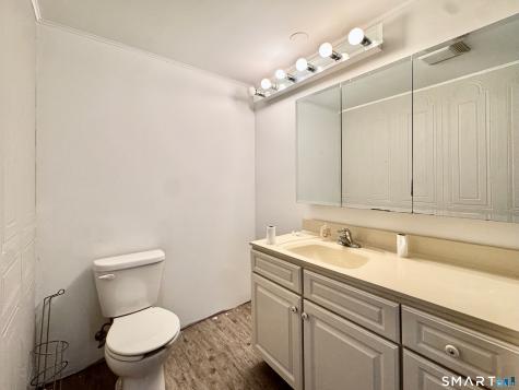 752 Washington Avenue West Haven CT 06516