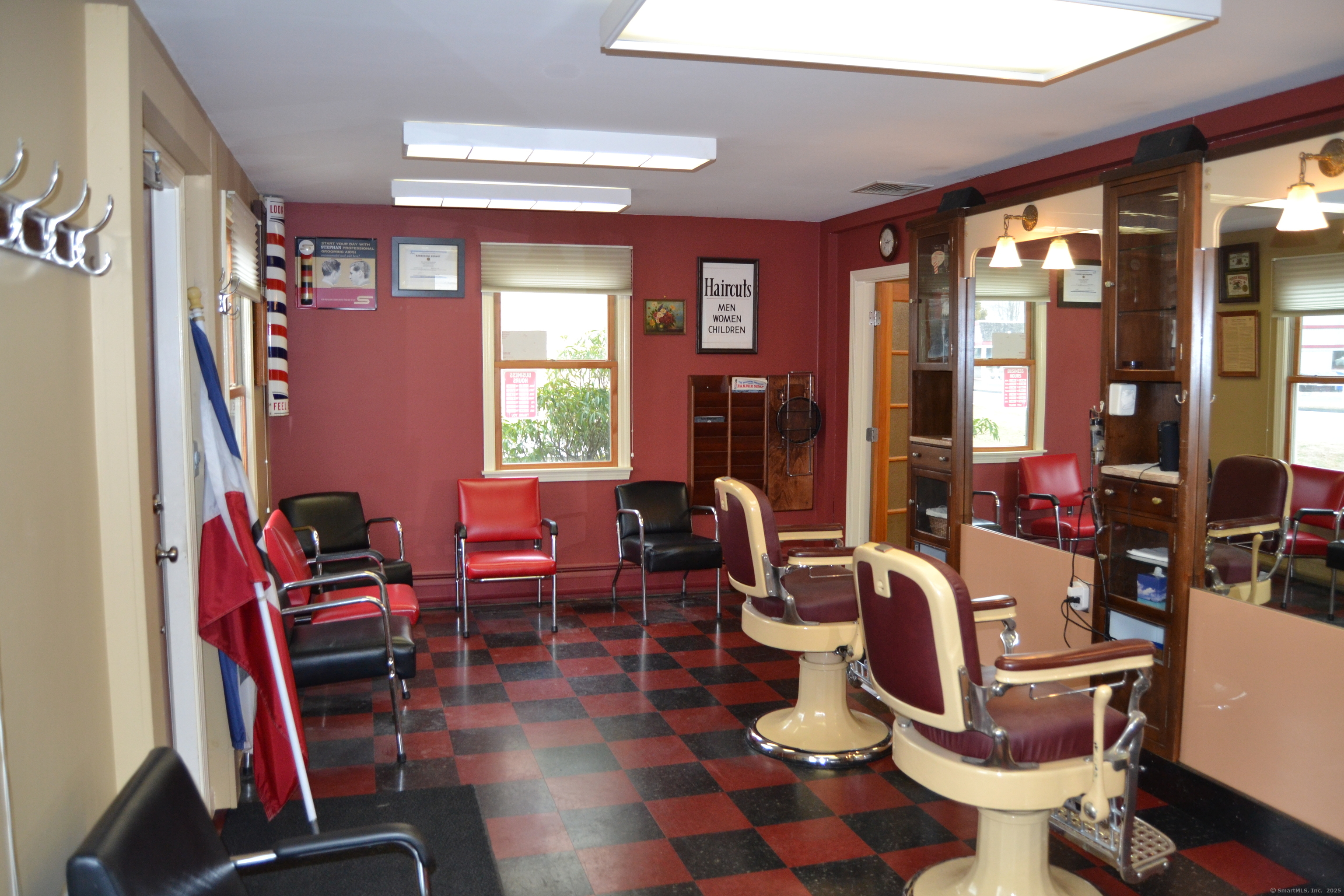 136 Hopmeadow Street Simsbury CT 06089