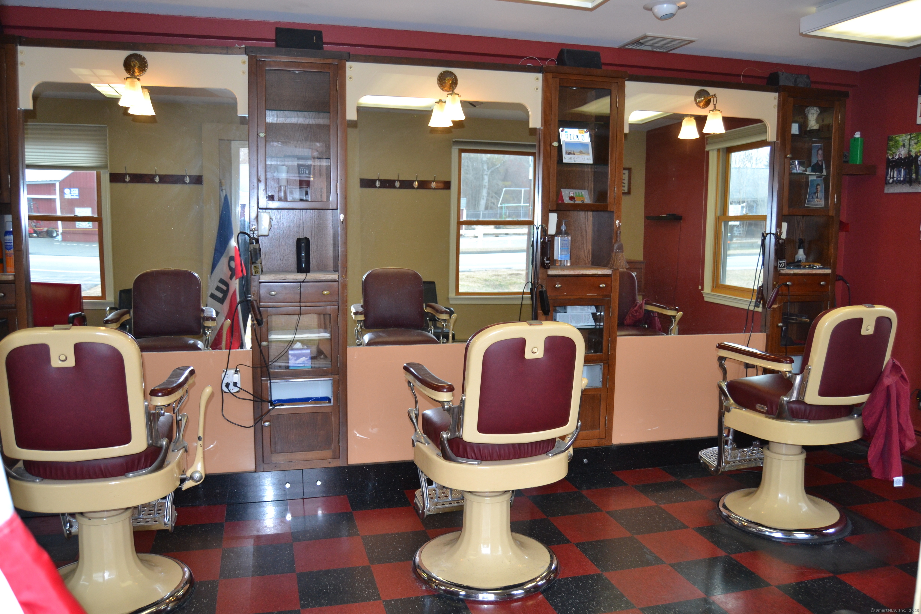 136 Hopmeadow Street Simsbury CT 06089