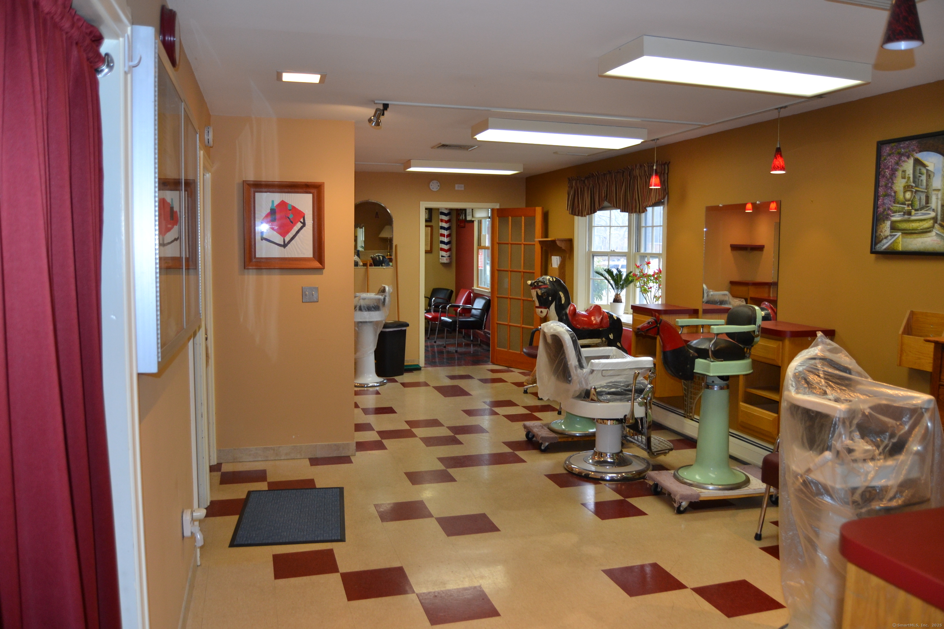 136 Hopmeadow Street Simsbury CT 06089