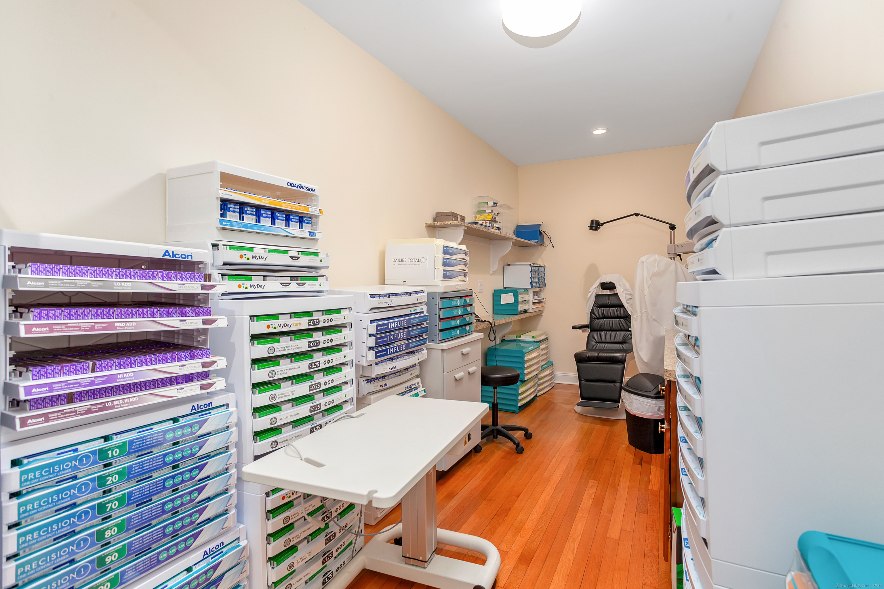 71 Cedar Street Branford CT 06405