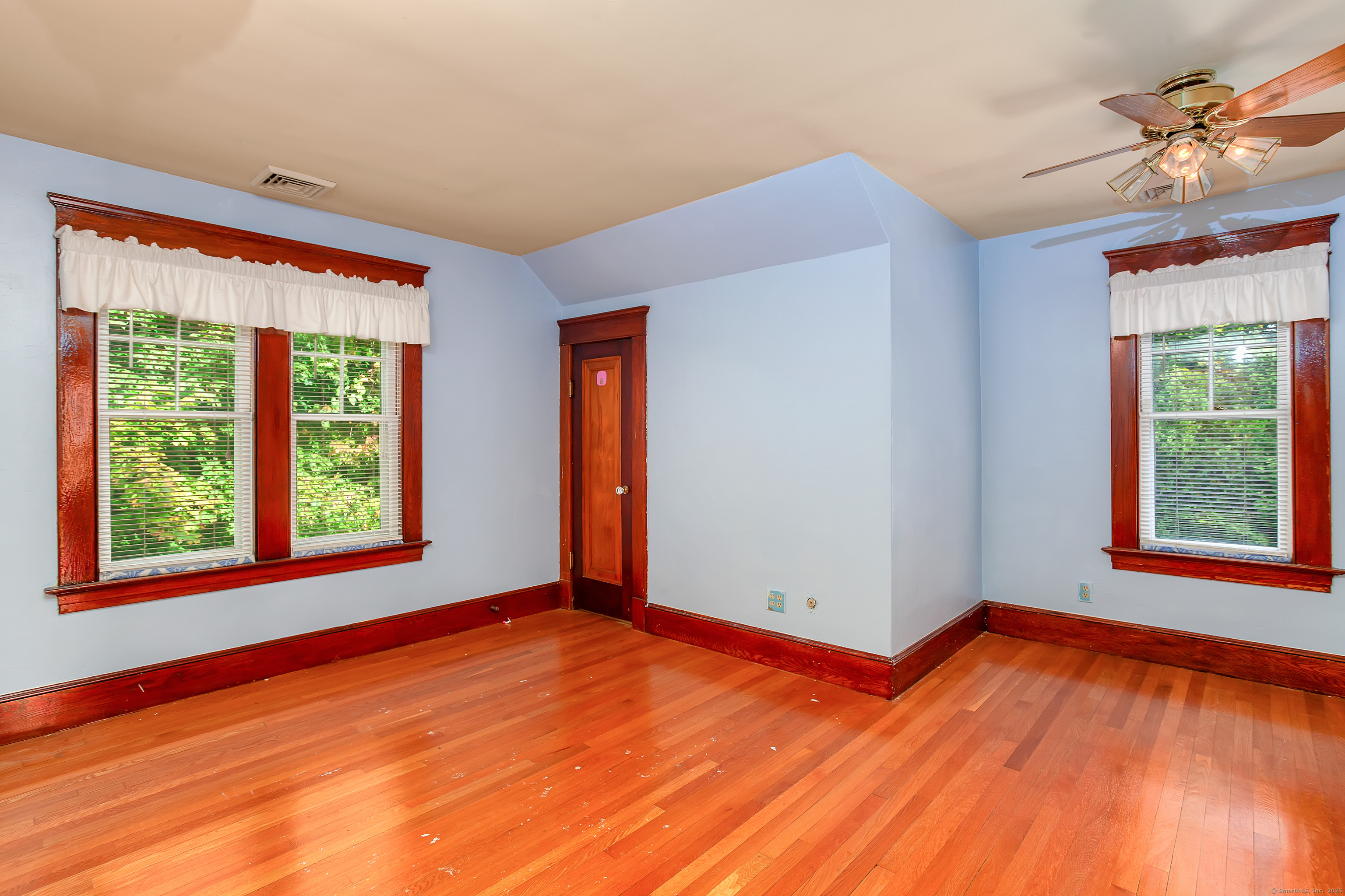 71 Cedar Street Branford CT 06405