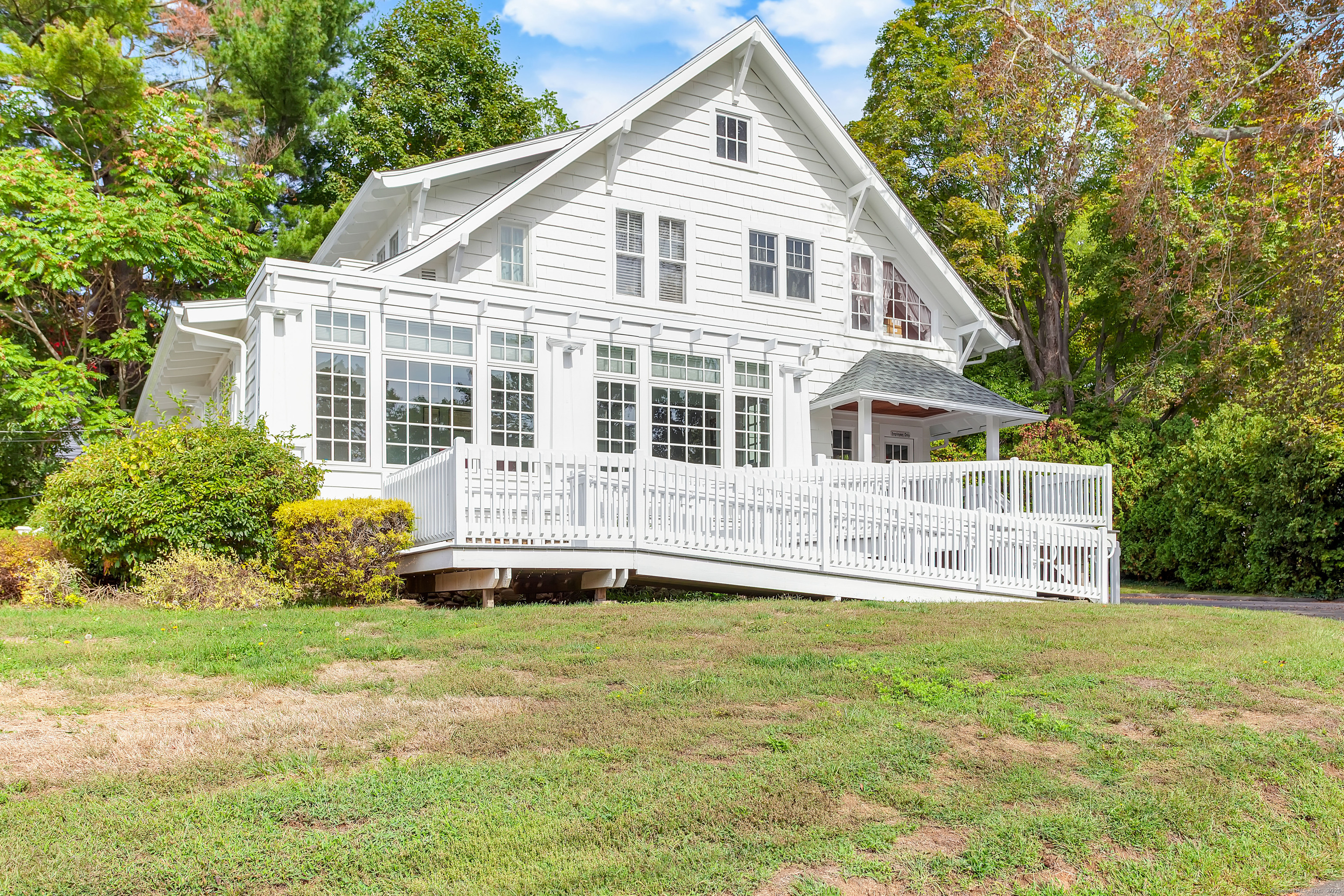 71 Cedar Street Branford CT 06405