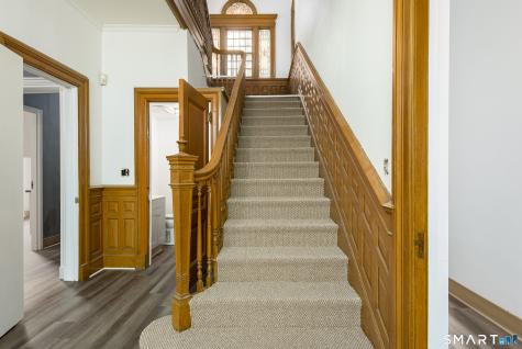 350 Farmington Avenue Hartford CT 06105