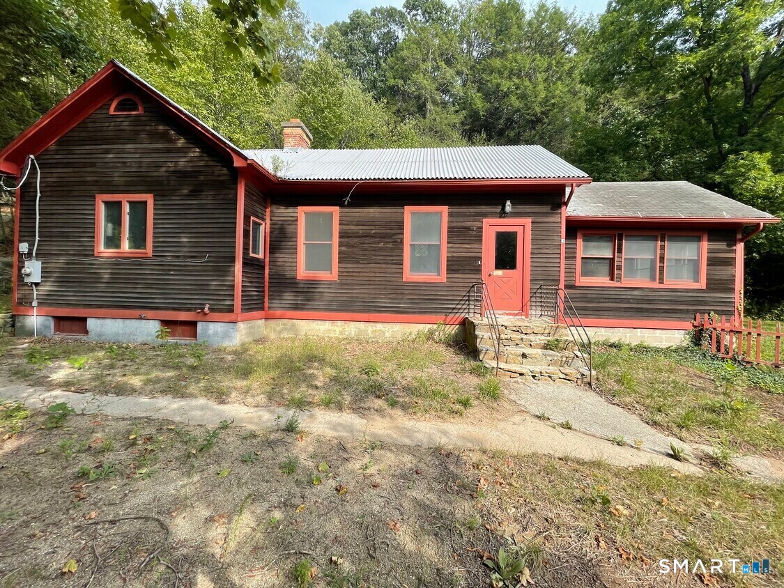 79 Route 32 Franklin CT 06254