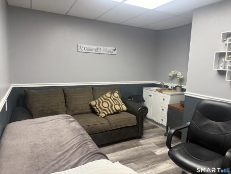 171 Grandview Avenue Waterbury CT 06708