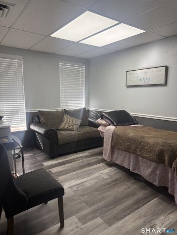 171 Grandview Avenue Waterbury CT 06708