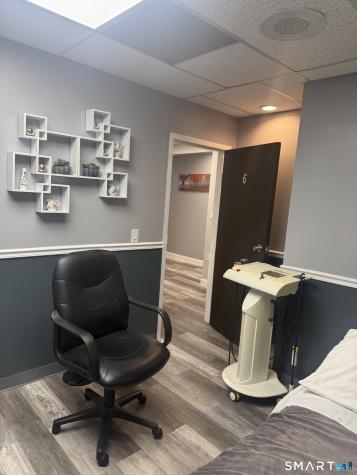 171 Grandview Avenue Waterbury CT 06708