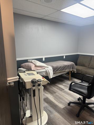 171 Grandview Avenue Waterbury CT 06708