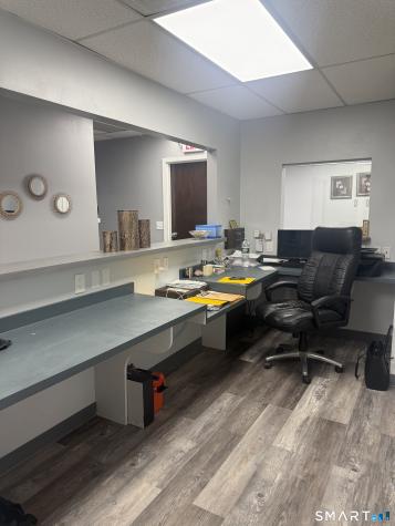 171 Grandview Avenue Waterbury CT 06708