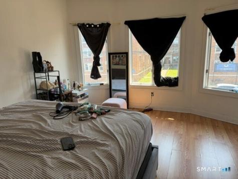 2212 Main Street Bridgeport CT 06606