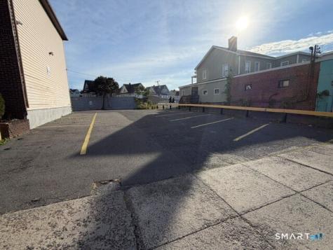 2212 Main Street Bridgeport CT 06606