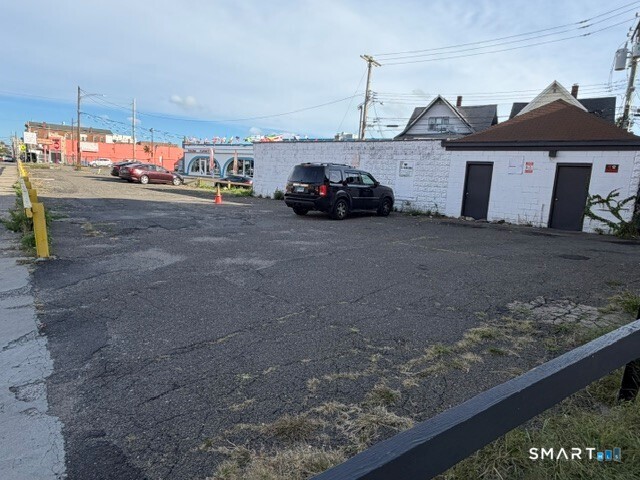 2212 Main Street Bridgeport CT 06606