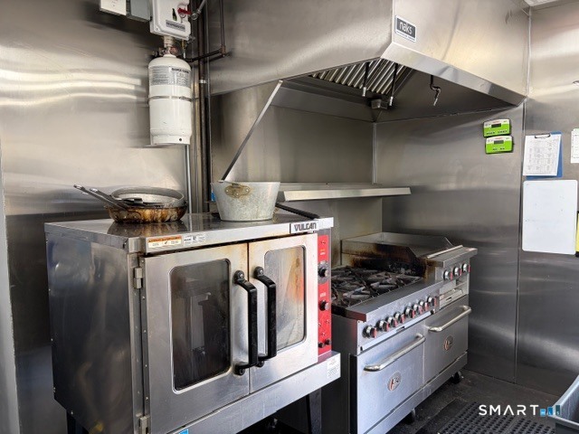 248 Oxford Road Oxford CT 06478