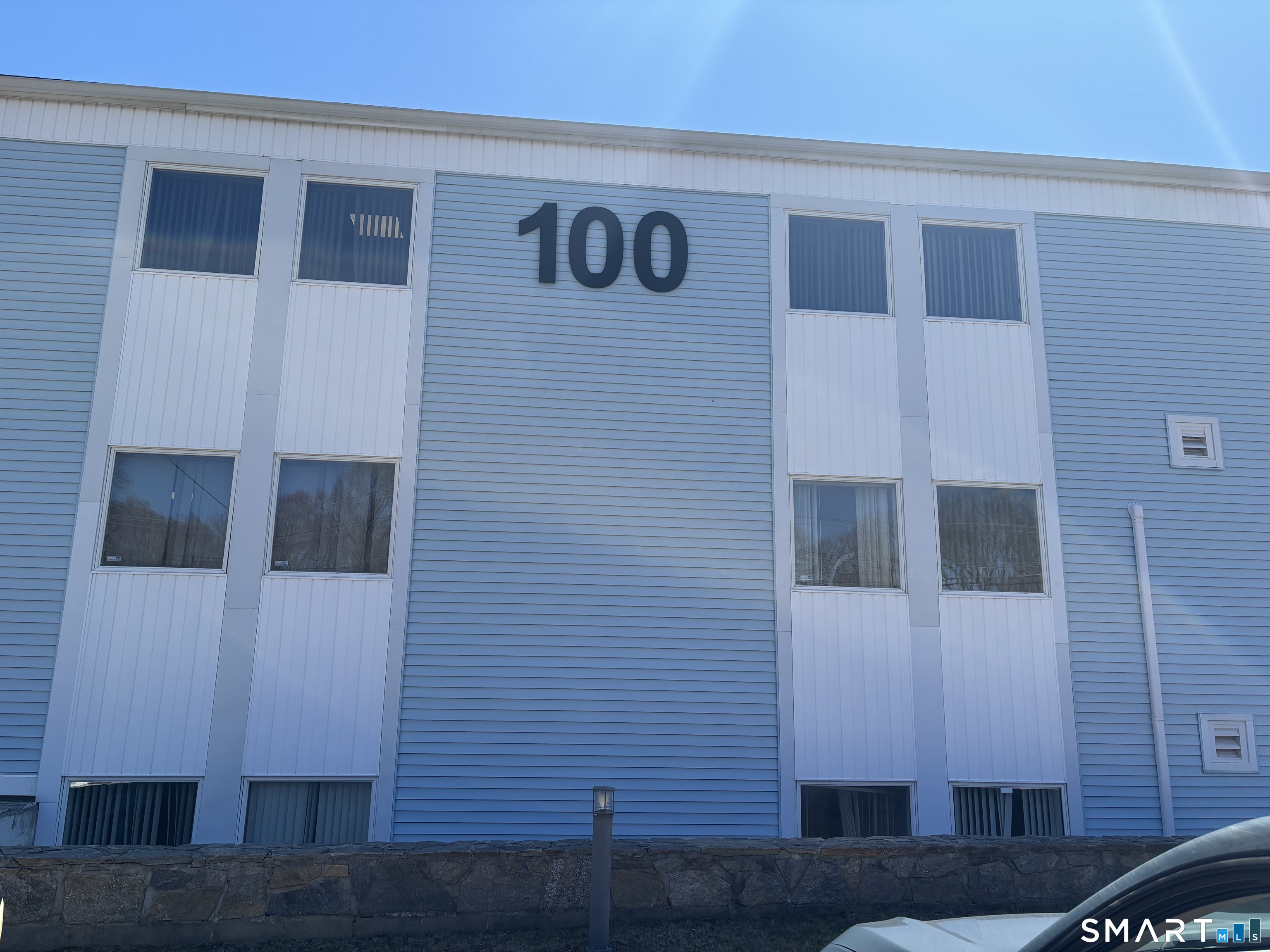 100 Halls Road Old Lyme CT 06371