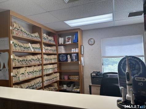 100 Halls Road Old Lyme CT 06371