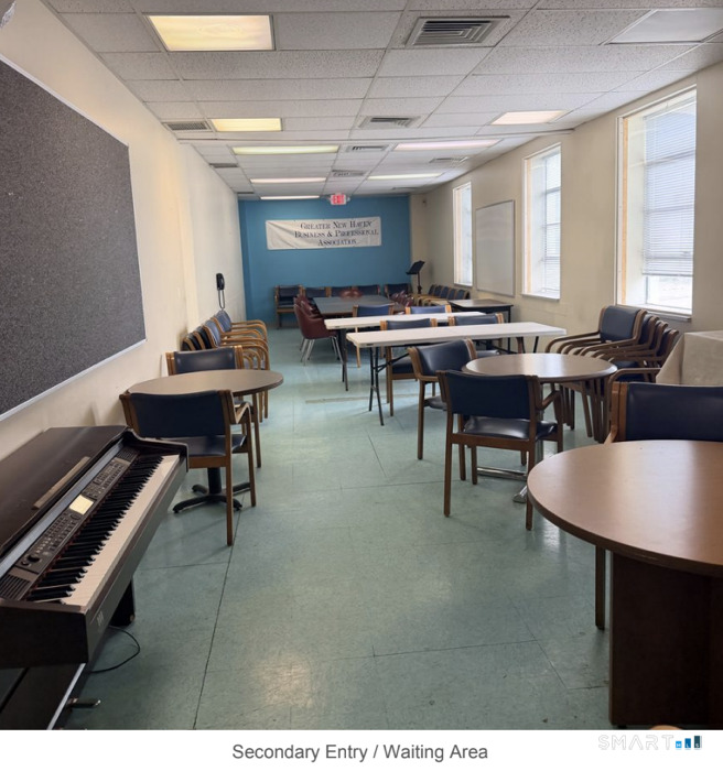 1294 Chapel Street New Haven CT 06511