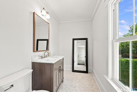 8 South Main Street New Milford CT 06776